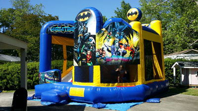 Batman 5 in 1 bounce house 30281